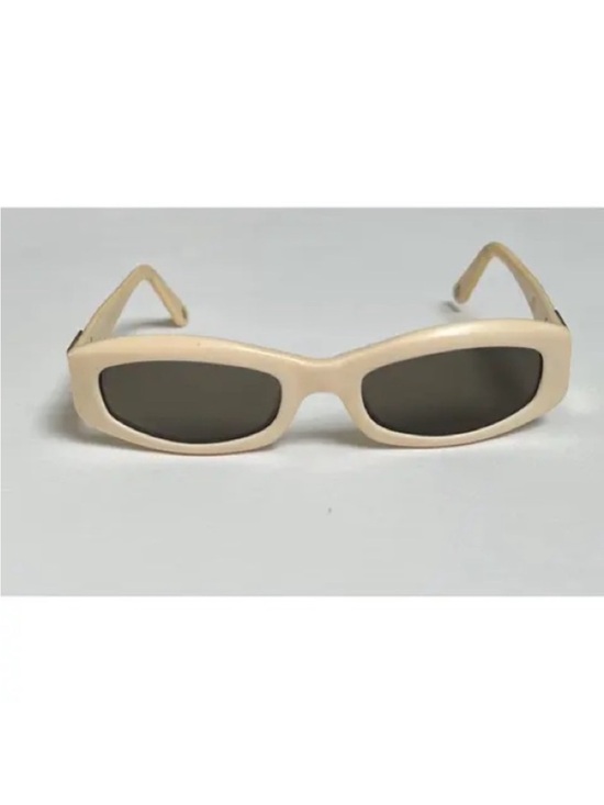 CHANEL Vintage 5014 Cream & Gold Accents Frame Sunglasses #095 main image 10